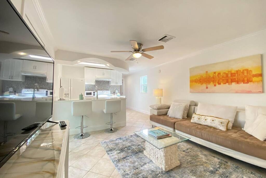 Cheerfull 4/Bed/ 3 Bath / Pool / Best Location North North Naples Esterno foto